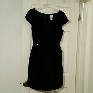 JBS Black dress w belt & side pockets